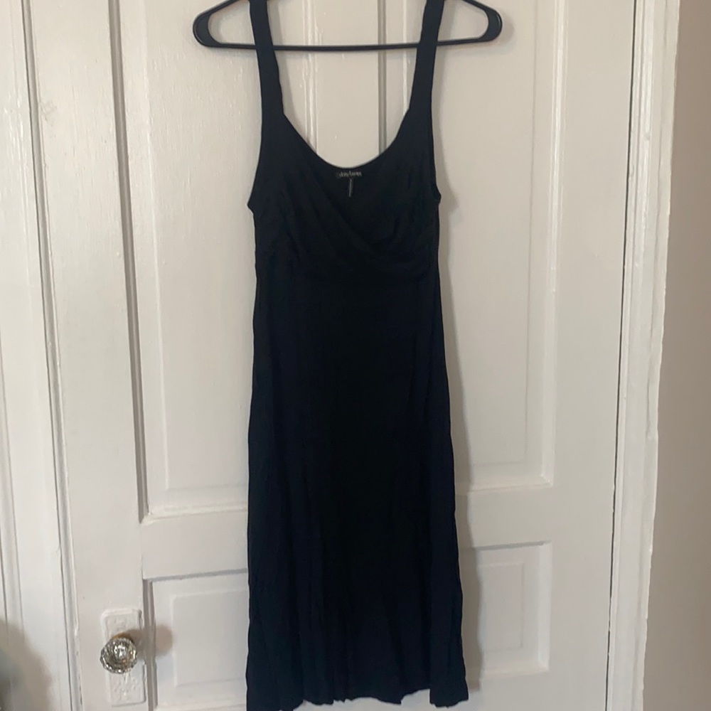 Daisy Fuentes Moda little black dress